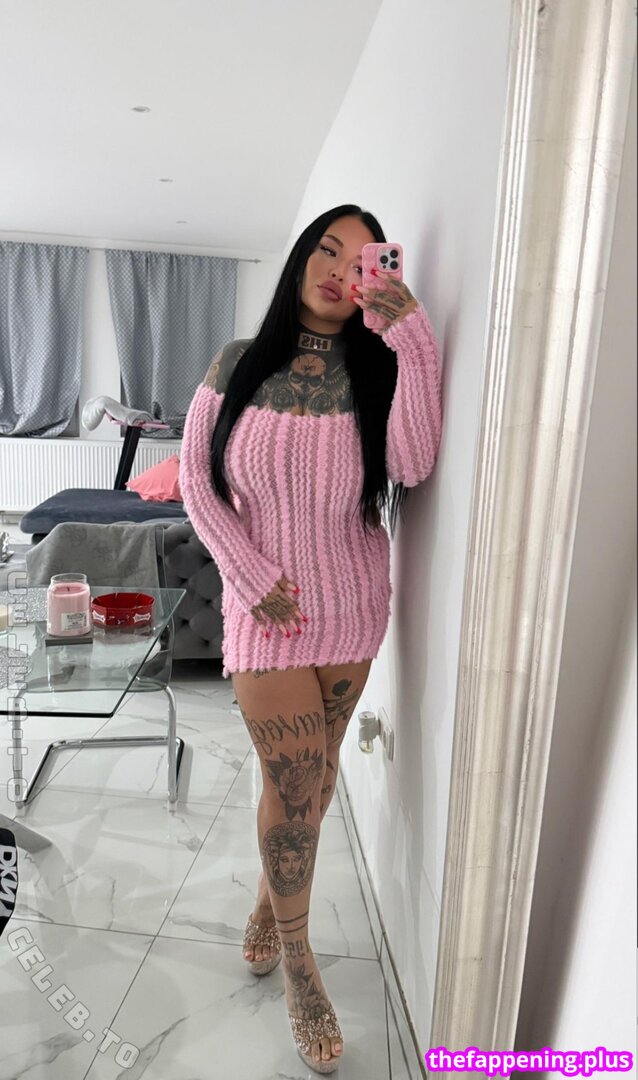 ML040 / Ml_offiziell / Oops! We ran into some problems. / https: / juuuicyml / melinacurves / melinacurves_official / mlyoffiziell / mlys_links / mlysecret Фото оголеного OnlyFans #203