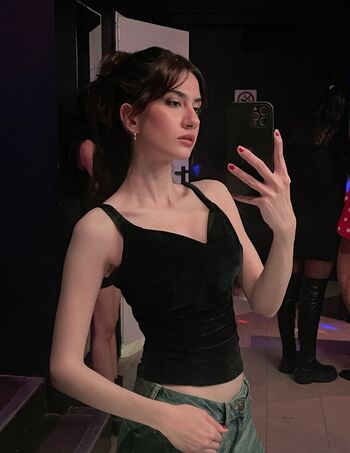 Full leaked Opheliasblooms private onlyfans photo