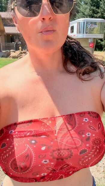 Full leaked Oregonfarmsanctuary private onlyfans photo