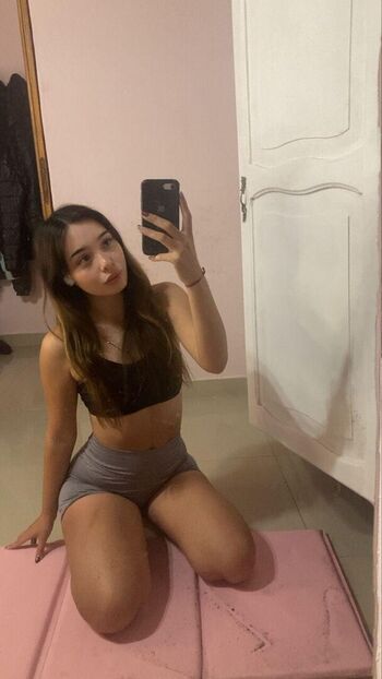 Full leaked Orobellee private onlyfans photo