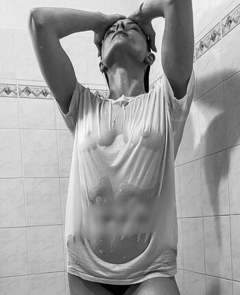 Full leaked Oscarine private onlyfans photo