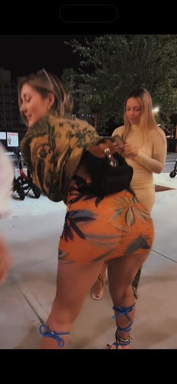 Full leaked Oturanwhozee private onlyfans photo
