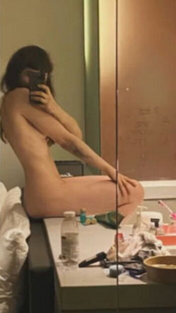 Full leaked Overlandingrobin private onlyfans photo