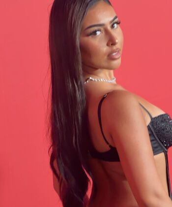 Full leaked Ovsieeee private onlyfans photo