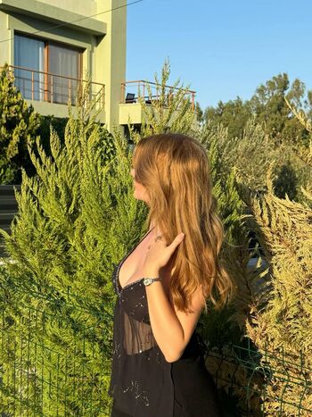 Full leaked Oya osmanagaoglu private onlyfans photo