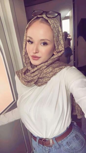 Full leaked Ozlemylzz private onlyfans photo