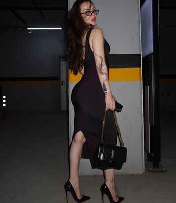 Full leaked Oznur guven page private onlyfans photo
