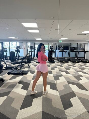 Full leaked Poh private onlyfans photo