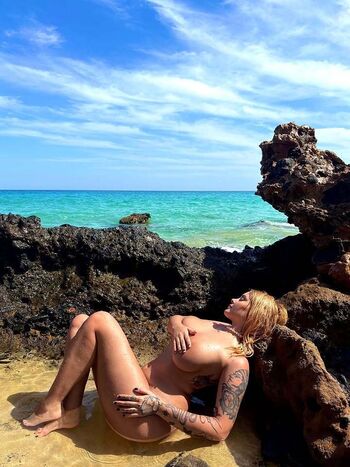 Full leaked Paaaubg private onlyfans photo