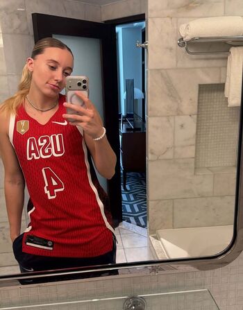 Full leaked Paige bueckers private onlyfans photo