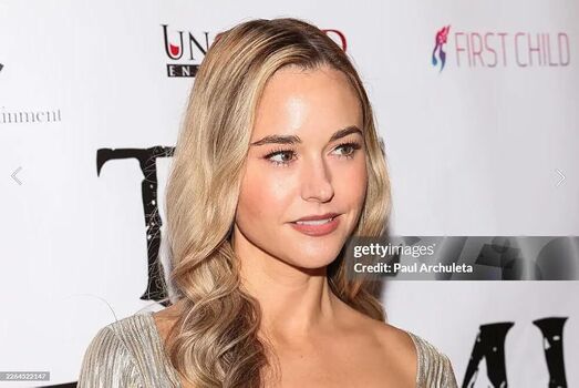 Full leaked Paige herschell private onlyfans photo