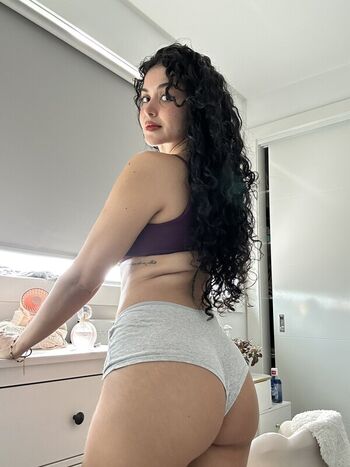 Full leaked Paisleelady private onlyfans photo