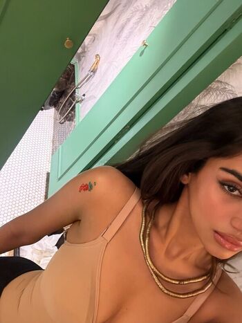 Full leaked Pakhi gadh private onlyfans photo
