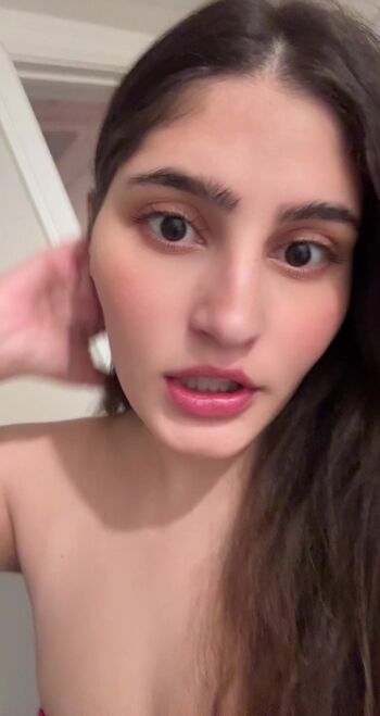 Full leaked Pakistanikira private onlyfans photo