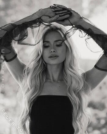 Full leaked Pamela reif page private onlyfans photo