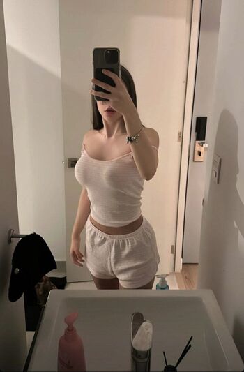 Full leaked Pamevillegas private onlyfans photo