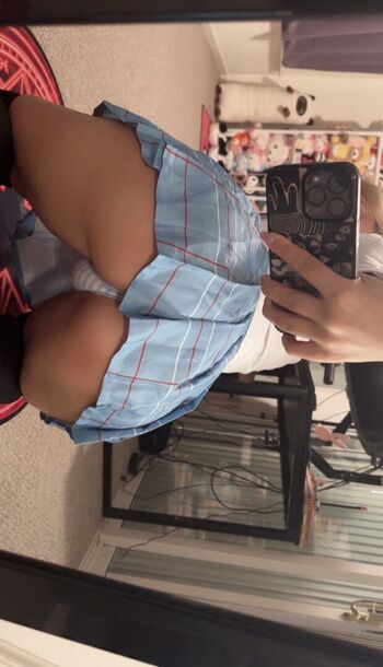 Full leaked Pandahugz private onlyfans photo