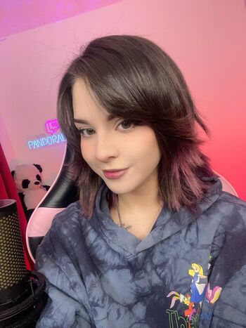 Full leaked Pandoralovex private onlyfans photo