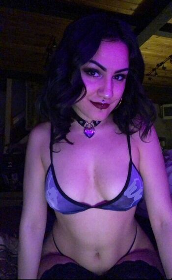 Full leaked Pantalelox private onlyfans photo