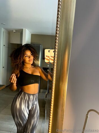 Full leaked Paolaaxo private onlyfans photo