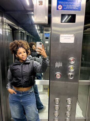 Full leaked Paolaaxo private onlyfans photo