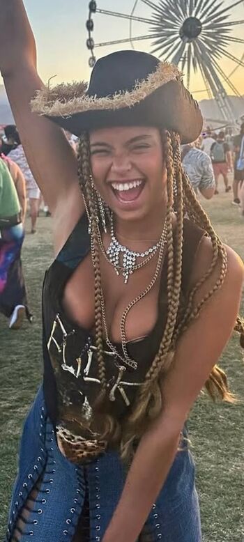 Full leaked Paolalct locatell private onlyfans photo