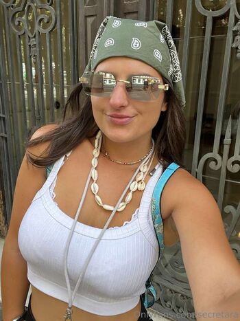 Full leaked Paradise of tara private onlyfans photo