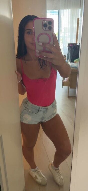 Full leaked Pardiss carello private onlyfans photo
