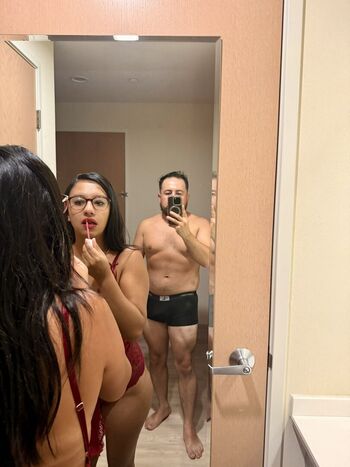 Full leaked Parejamyasw private onlyfans photo