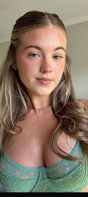 Full leaked Paris chanel private onlyfans photo