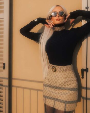 Full leaked Paris hilton private onlyfans photo