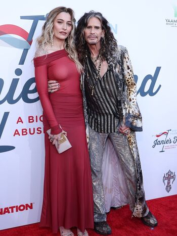 Full leaked Paris jackson  page private onlyfans photo