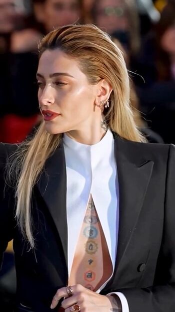 Full leaked Paris jackson  page private onlyfans photo