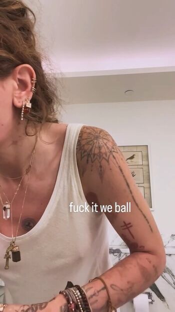 Full leaked Paris jackson private onlyfans photo
