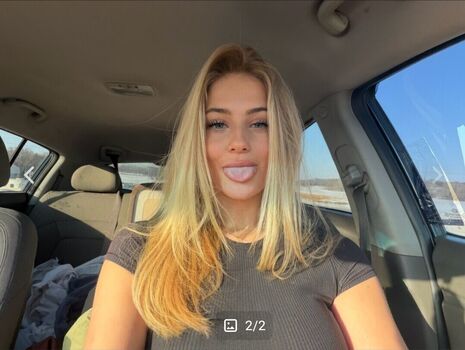 Full leaked Parisangel private onlyfans photo