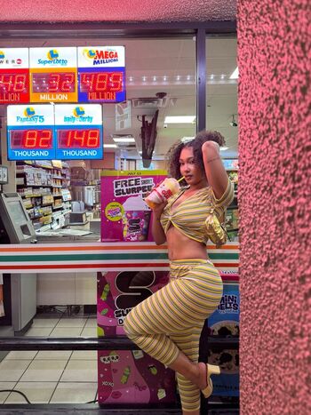 Parker McKenna Posey