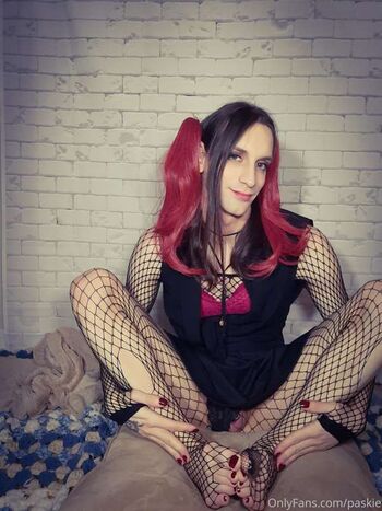 Full leaked Paskie songbird private onlyfans photo