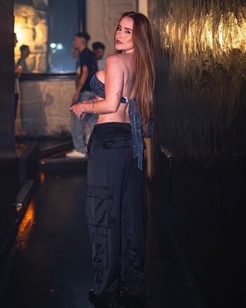 Full leaked Paula abath private onlyfans photo