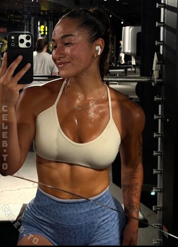 Full leaked Paula ahmadi private onlyfans photo