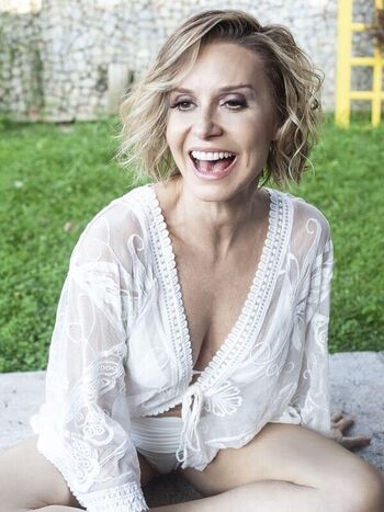 Paula Burlamaqui