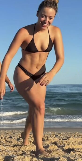 Full leaked Paula enzweiler private onlyfans photo