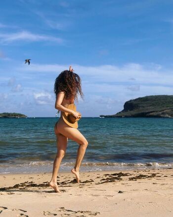 Full leaked Paula fernandes private onlyfans photo