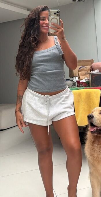 Paula Nobre