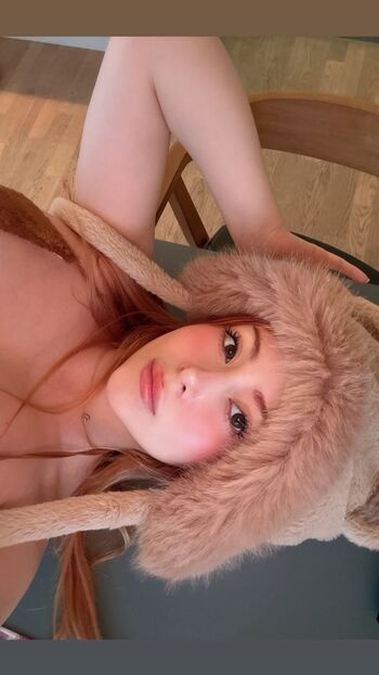 Full leaked Paulaeal page private onlyfans photo