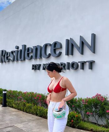 Full leaked Paulinarico private onlyfans photo