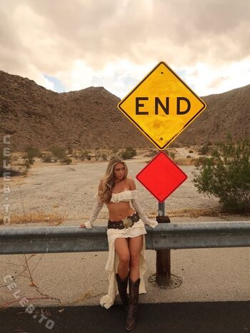 Full leaked Payton ramolla private onlyfans photo