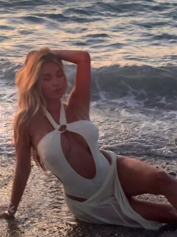 Full leaked Payton ramolla page private onlyfans photo