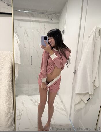 Full leaked Peachdumpling private onlyfans photo