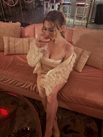 Full leaked Peachfyi private onlyfans photo