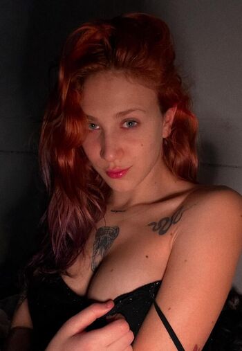 Full leaked Peachmess private onlyfans photo